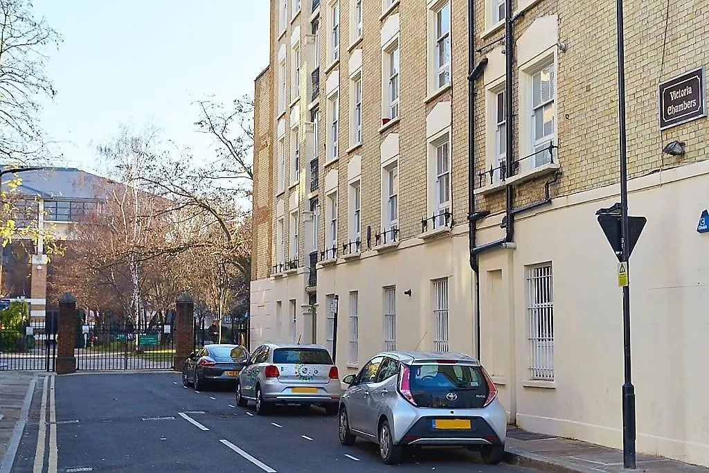 Lovely 2 Bed Apartment In Shoreditch On Quiet Side Street London United Kingdom